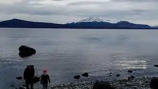 Explorando la playa de Dumestre