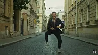 Обожаю эту песню!! Описание