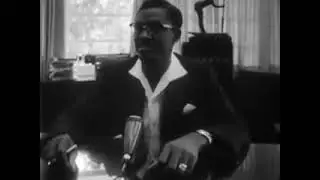 le tout premier ministre congolais ,Patrice Emery Lumumba s'exprime