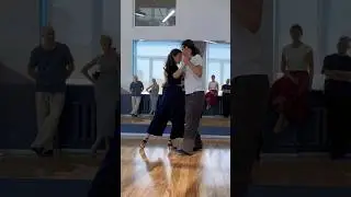 Калесита по часовой с крестами спереди. Аргентинское танго. #bogdantango #tango #богдантанго #танго
