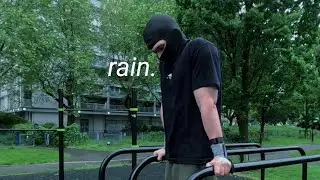 it's 7pm, rain...do 155 dips with me