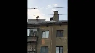 Ремонт крыш с риском для жизни