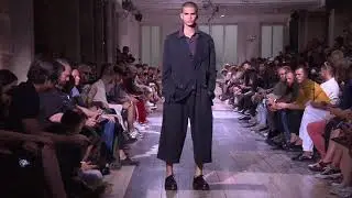 Yohji Yamamoto pour homme S⁄S 2018 show footage