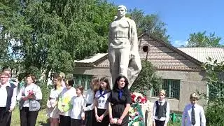 Митинг у памятника "Неизвестному солдату" 22 июня 2022год. анс."Сударушка" песня "Молитва о России"