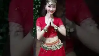 Hot chinese navel