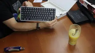 Unboxing a Lofree Flow keyboard!