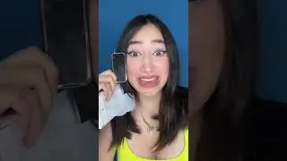 THE SMALLEST PHONE IN THE WORLD?! 😱 