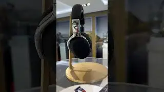 Смарт-наушники Montblanc MB 01 сочетают в себе элегантность и функциональность. #тюмень #montblanc