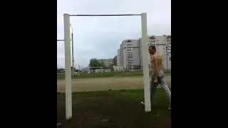 МОИ 10 ПОДТЯГИВАНИЙ .