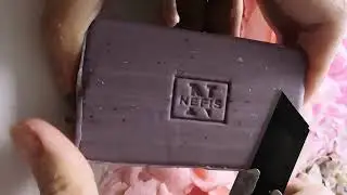 Резка мыла Nefis с травами.  Режу мыло без слов. Soap cutting