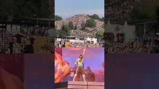 Taylor Swift CRAZIEST crowd at The Eras Tour 