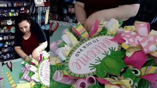 Come learn to make a wreath with me!