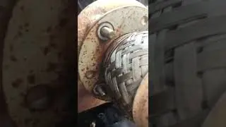 Нержавеющий крепеж в деле! #shortsvideo #kamaz #automobile #turbocharger #mechanic #garage