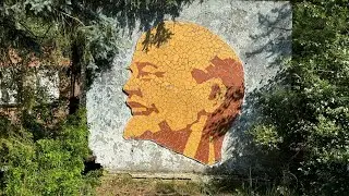 Lenin says hello #shorts