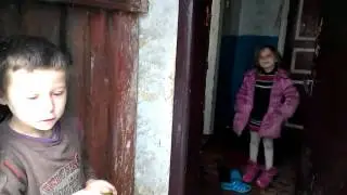 3-е деток. Обстрелы не прекращаются. Нужно питание. Мониторинговая Миссия Батал
