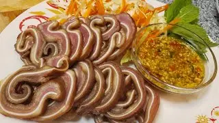 หุหมูเย็น หูหมูแก้ว น้ำจิ้มซีฟู้ดแชบๆเคี้ยวกรุบๆสุดยอดค่ะ #กับแกล้ม  #กับแกล้มกับข้าว