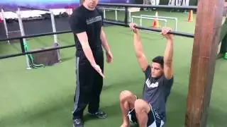 How to Do a Pull Up: 5 Drills to Improve Your Pull Ups