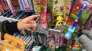 Antar Almer Beli Sikat Gigi Dinosaurus dan Pasta Gigi Doraemon