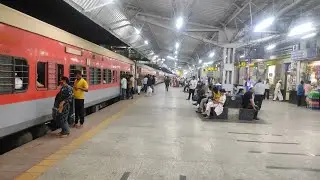 Armor Announcement of Bagalkot Mysore Basava Express Train At Solapur Railway Station