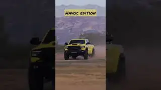 Новая лимитированная версия 2023 года Ram 1500 TRX Havoc Edition в бомбическом желтом цвете 