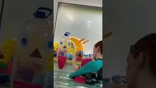 Плавание с новым тренером.#baby #продетей #дети #уля #shortvideo #грудничковоеплавание #юмор #ульяна