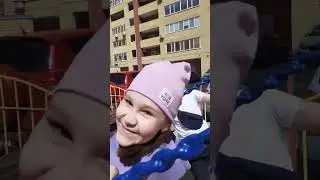 Сочные новости, сегодня две амёбы подрались за бутылку водки, всё ещё на улицах происходят драки 😶😶😶