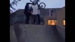 трюкач от бога!