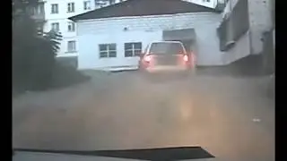 Погоня в Иркутске Инспектор ДПС задержал угонщиков Chase Traffic police detained the hijackers