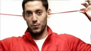 Вирусный ролик Nike Red Laces