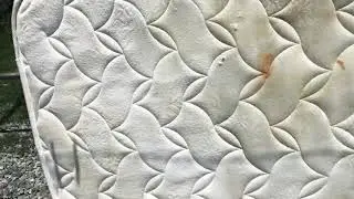 Чистка матраса в домашних условиях -Легко и быстро!