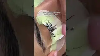 Try this method of layering eyelash extensions. ❤️🎉