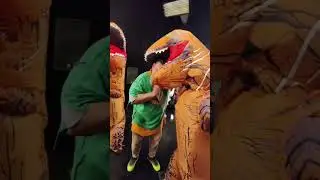 Танцы Юрского Периода