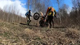 Эндуро   Потерял баланс  Чемпион в засаде!!!