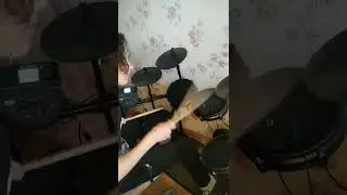 Конец Солнечных дней - Дети немой страны на барабанах