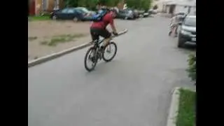 Юра на подвесе