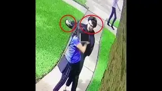 Man puts gun to woman's head before stealing car in Harris County