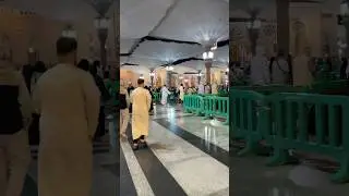 Спешу на утреннюю молитву.