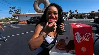Trying The FAMOUS Randy’s Donuts 🍩 In Inglewood Ca. | What You Should Know Before Visiting