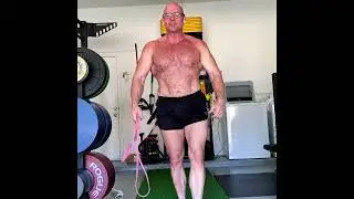 Banded Curls As A Biceps Finisher & For Elbow Tendon Health!