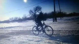 ПОКАТУШКИ на СКОРОСТНОМ велике! /он УЖЕ ЖИВ!!!