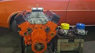 350 sbc, 770 brawler carburetor ,hydraulic roller cam.