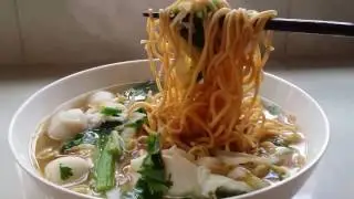 Quick Lunch - Yee Mee Noodle Soup | Egg Noodle Soup