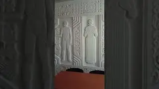 Как Вам сохранённый баралиеф?