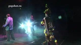 Олег Баянов - Шумит за пальмами прибой (музыкальный концерт Черная роза 2009)