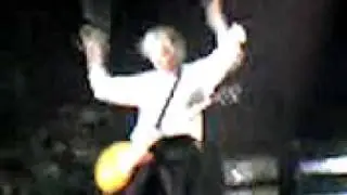 Led Zeppelin 2007 - Jimmy Page - VIOLIN BOW!!!