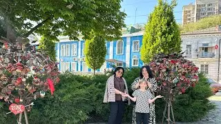 Навели с утра сестрой порядки в доме и на встречу с другой сестрой 😉) идем гулять👍