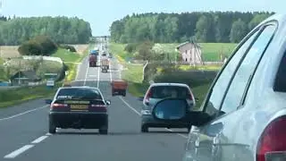 ПДД РБ. При обгоне попутный автомобиль сместился правее