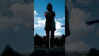 все уставились на меня к ненормальные😶