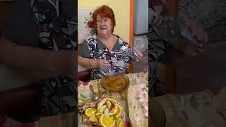 Супербуся ищет Карлсона 