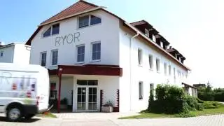 RYOR Чешская косметика с прикосновением природы